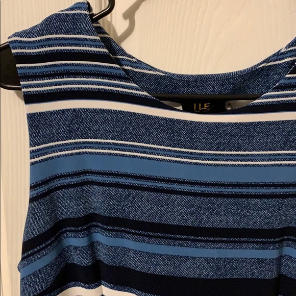 Blue and white stripe dress - Picture 2 of 5